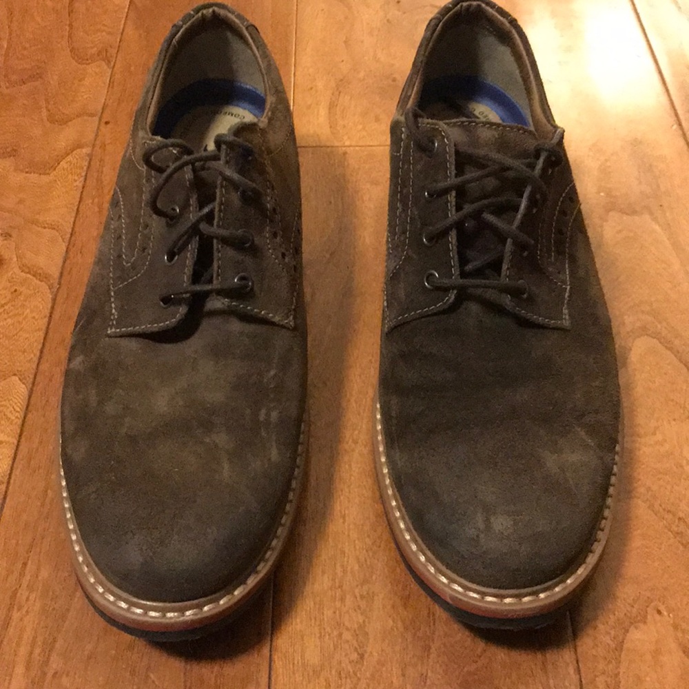 Bostonian size 11 suede dress shoe